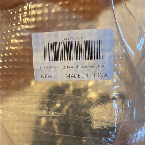 Cozy Bear Slippers with Anti-slip Bottoms. NWT - Picture 4 of 9